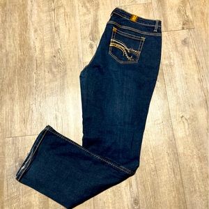 Aura From The Ladies At Wrangler Jeans